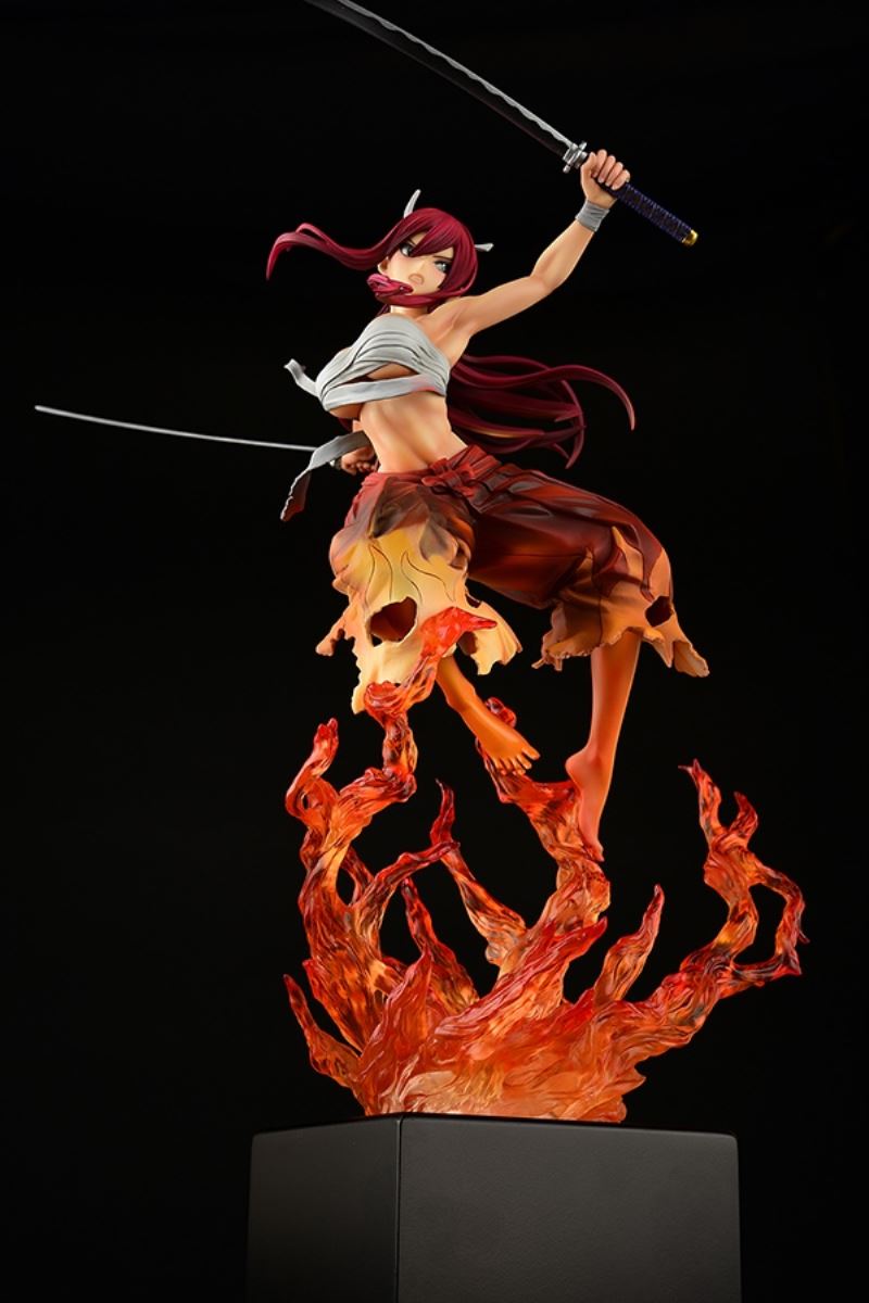 Erza Scarlet Samurai-Light Flame Manjo-ver (Red / Jet Black)