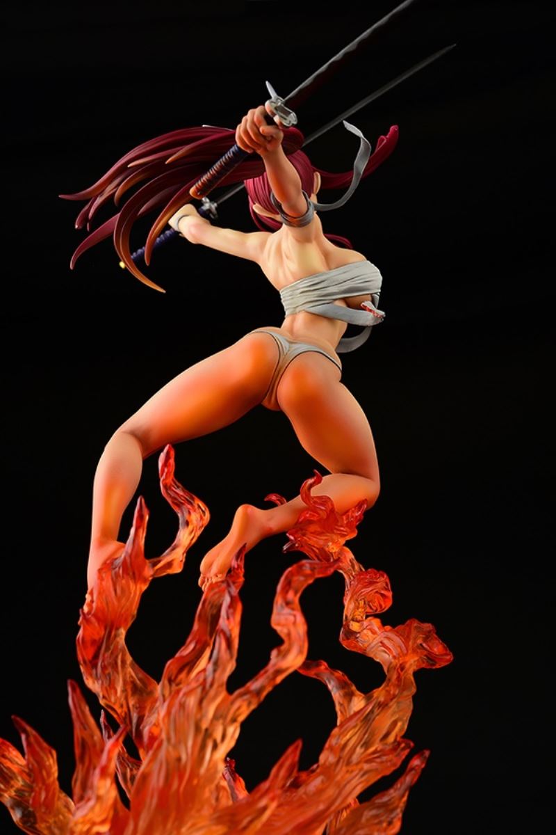 Erza Scarlet Samurai-Light Flame Manjo-ver (Red / Jet Black)