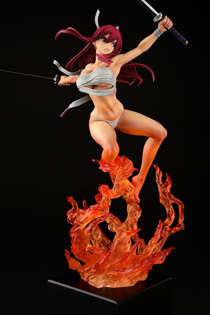 Erza Scarlet Samurai-Light Flame Manjo-ver (Red / Jet Black)