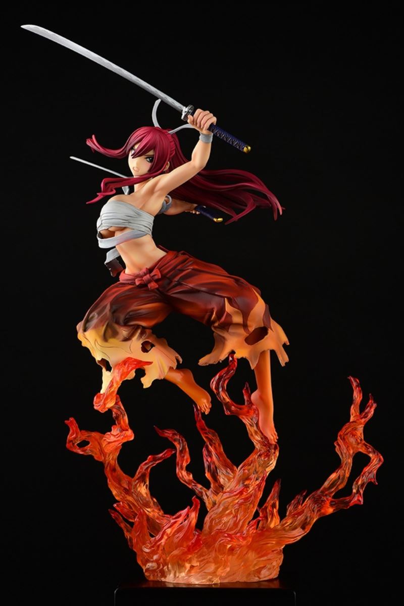 Erza Scarlet Samurai-Light Flame Manjo-ver (Red / Jet Black)