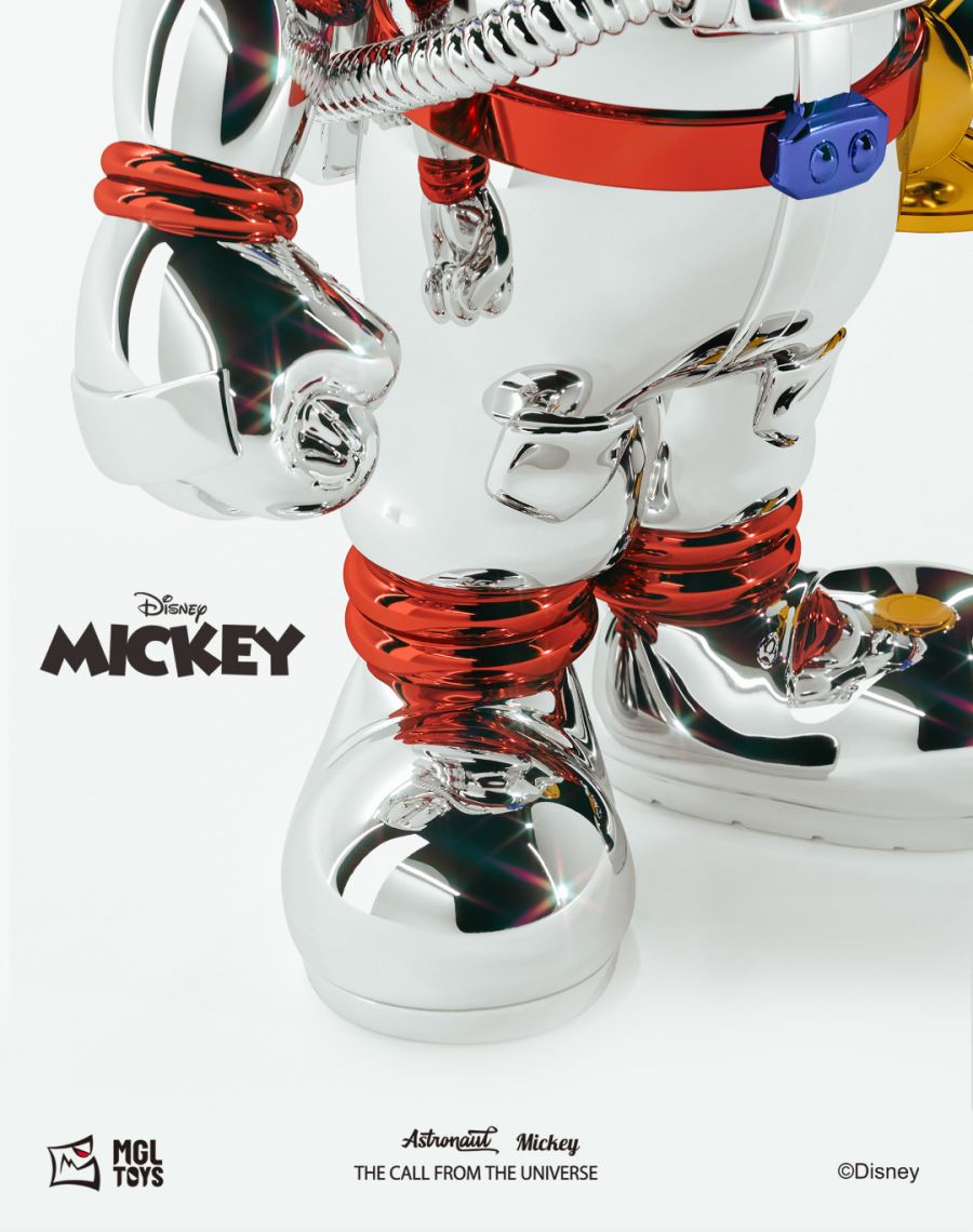 Astronaut Mickey – The call from the Universe 