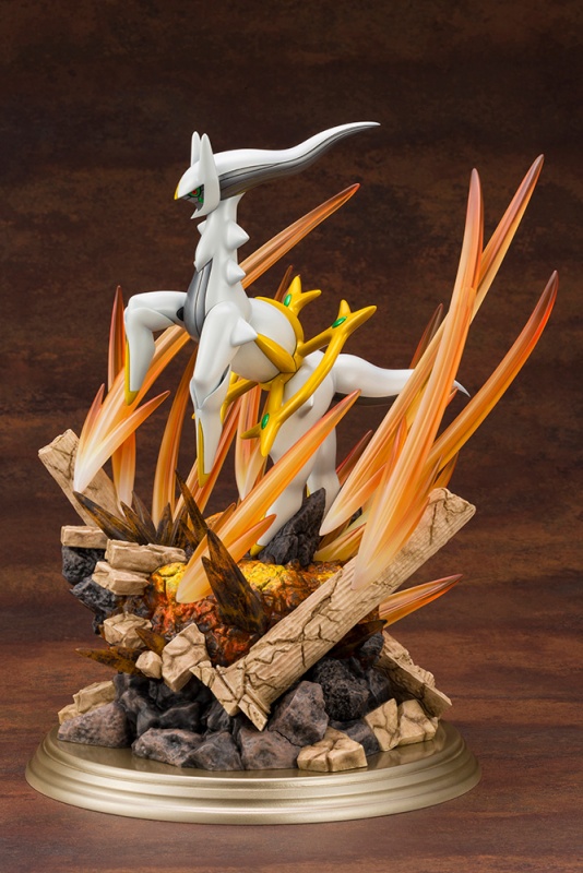 Pokemon Center Original Figure Arceus