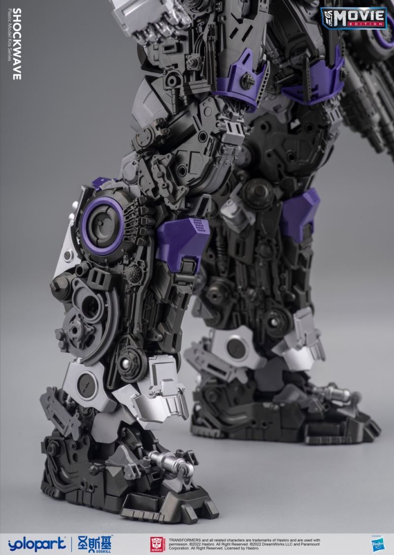 Transformer Bumblebee Movie - Shockwave