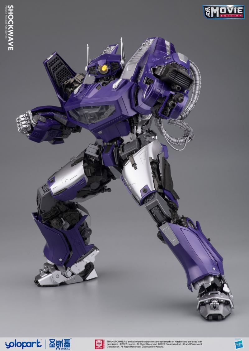 Transformer Bumblebee Movie - Shockwave