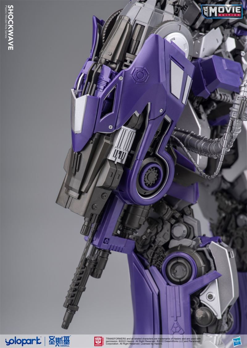 Transformer Bumblebee Movie - Shockwave