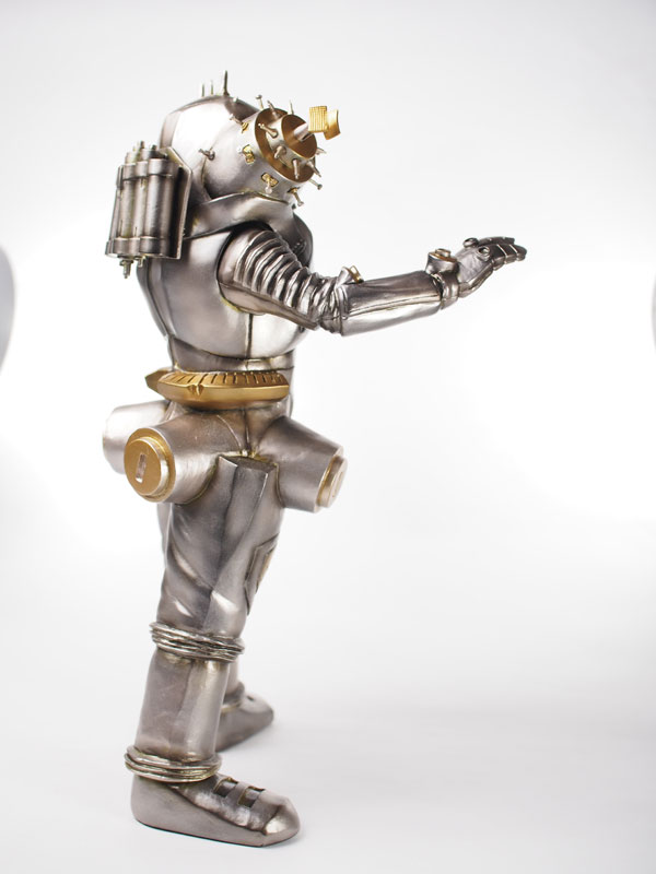 Tokusatsu Series Ultra Seven Alien Robot King Joe Gun Metal Ver 1/6
