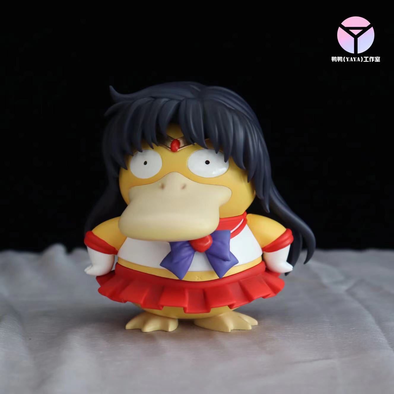 Sailor Mars / Rei Hino Cosplay Psyduck - Sailor Moon Pokemon