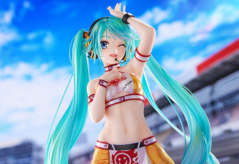 Hatsune Miku GT Project Racing Miku 2010Ver. Art by Kentaro Yabuki 1/7