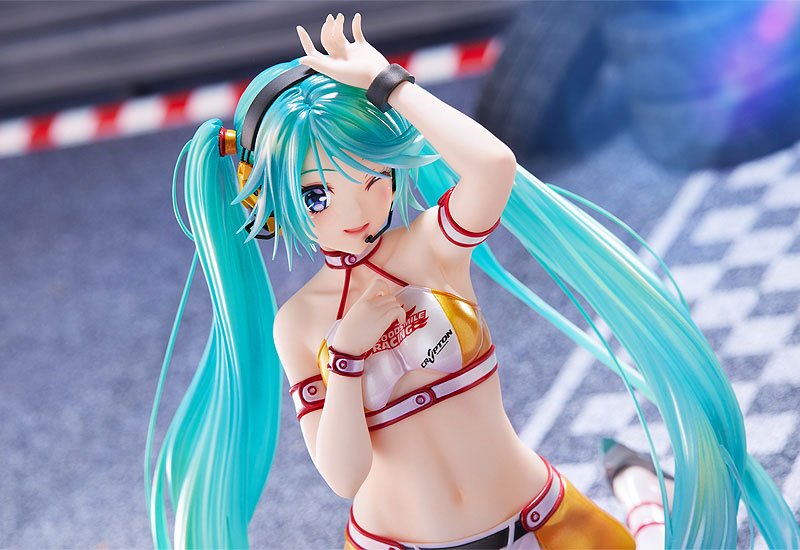 Hatsune Miku GT Project Racing Miku 2010Ver. Art by Kentaro Yabuki 1/7