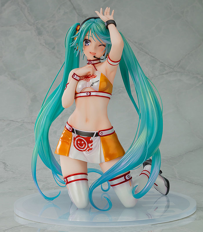 Hatsune Miku GT Project Racing Miku 2010Ver. Art by Kentaro Yabuki 1/7