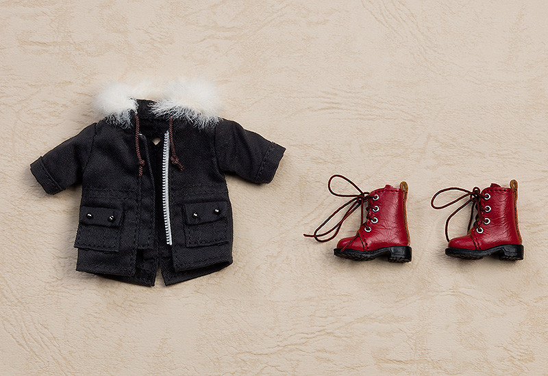 Nendoroid Doll Warm Set Boots & Duffle Coat & Mod Coat (Khaki / Black)
