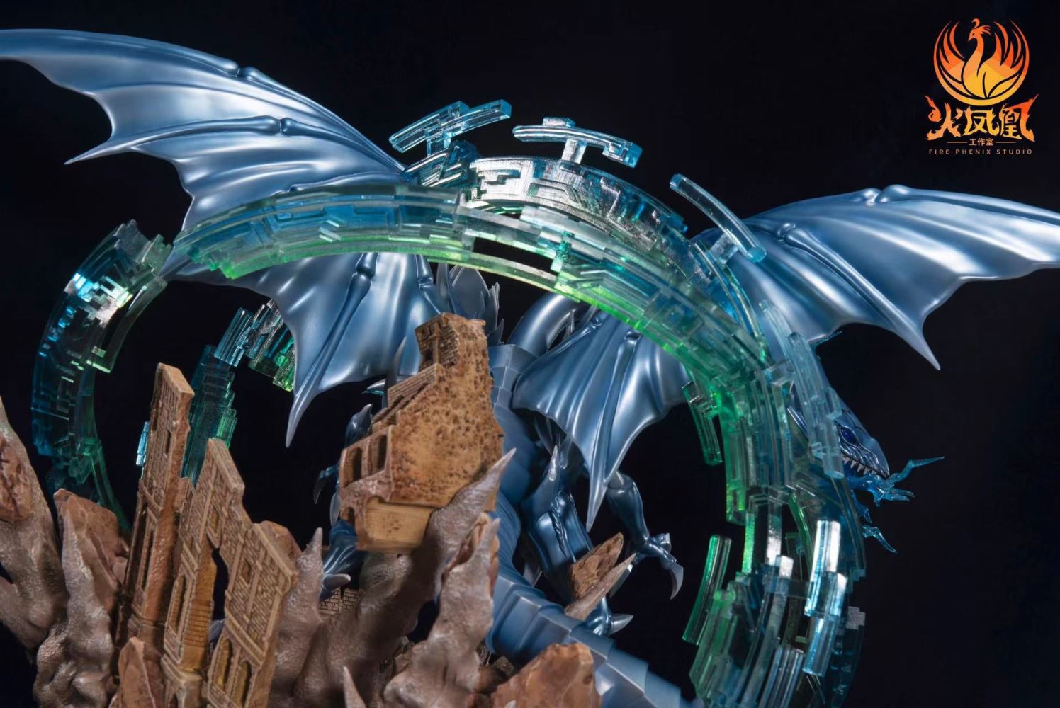 Blue-Eyes Ultimate Dragon - Duel Monsters/ Yu-Gi-Oh!