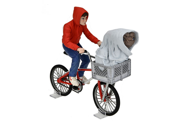E.T. / E.T. & Elliott 40th Anniversary Display