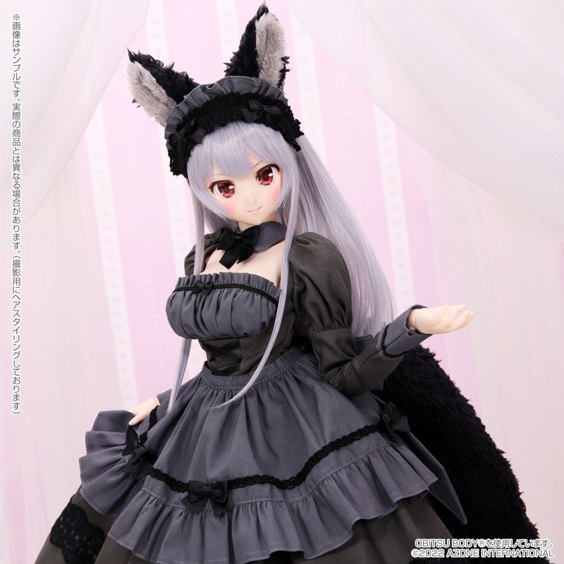 Doll Iris Collect Reira/ MofuMofu Cafe e Youkoso! (Usual Wolf Maid ver & Full Moon Wolf Maid ver.) 1/3