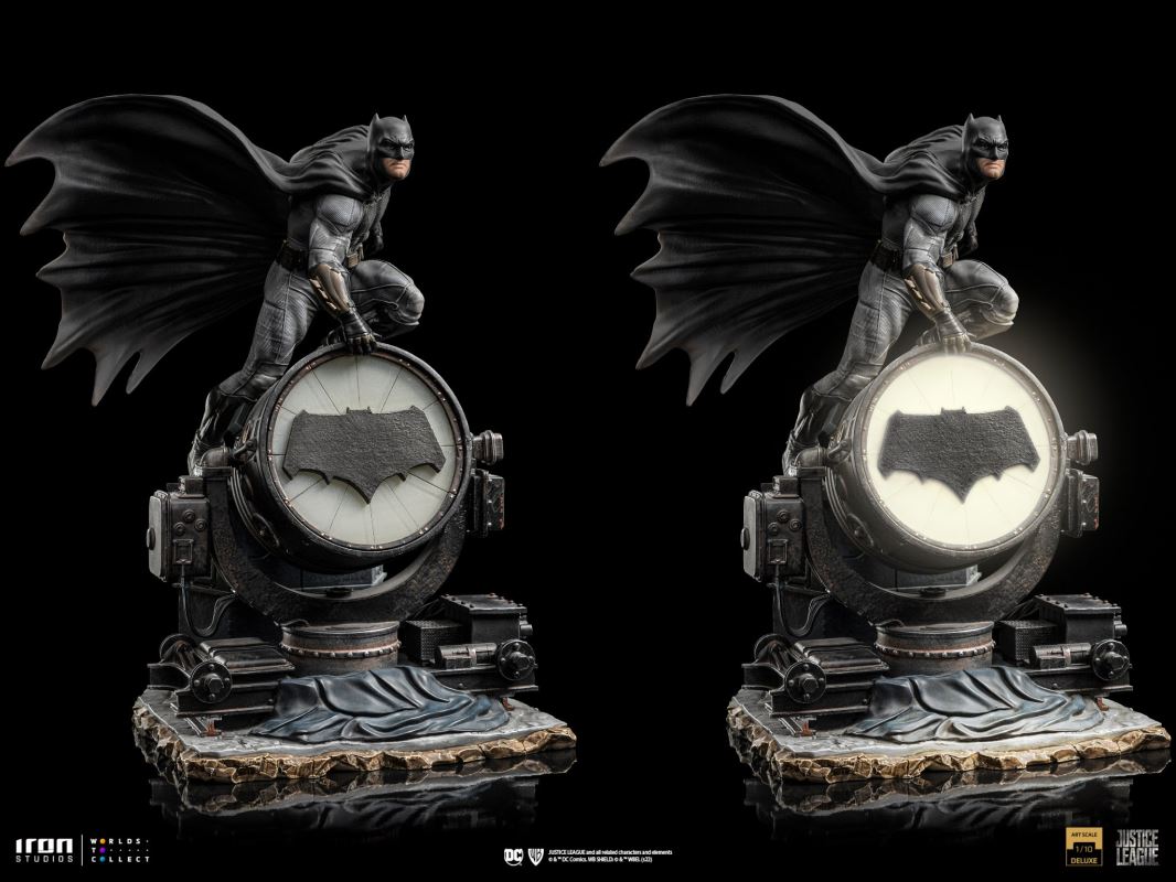 Batman on Batsignal Deluxe 1/10
