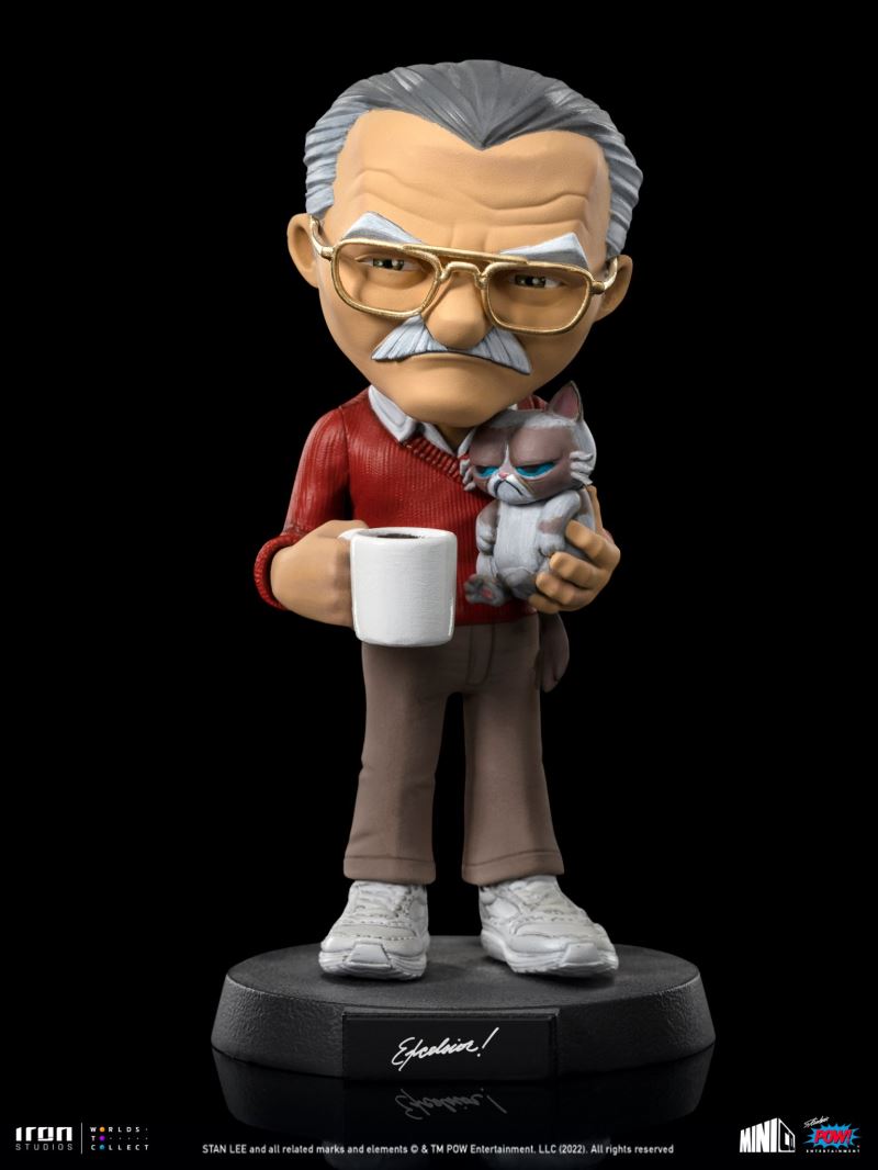 Stan Lee with Grumpy Cat Mini Co