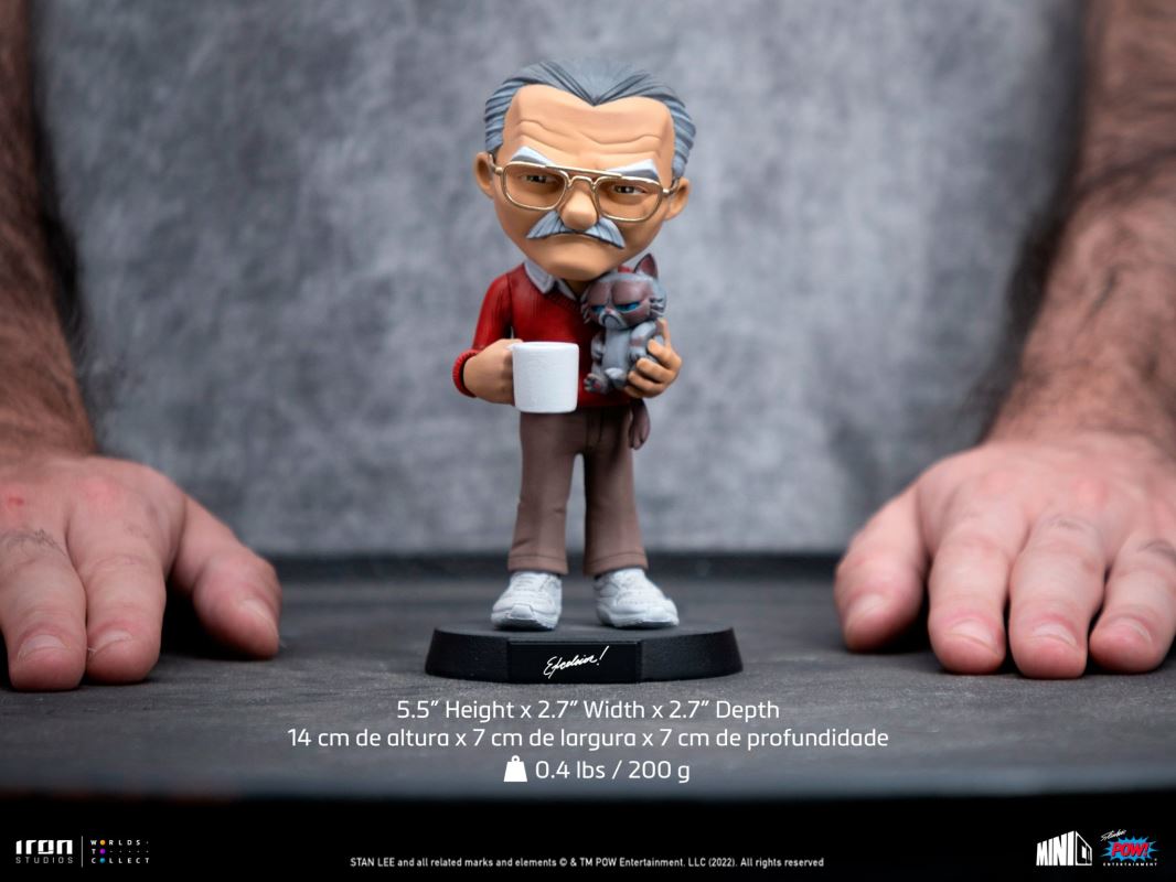 Stan Lee with Grumpy Cat Mini Co