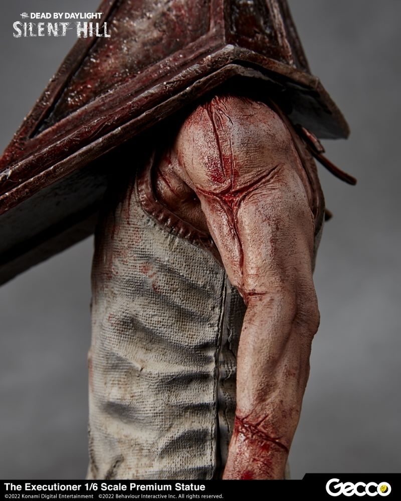 ONE:12 COLLECTIVE Red Pyramid Thing - Silent Hill 2