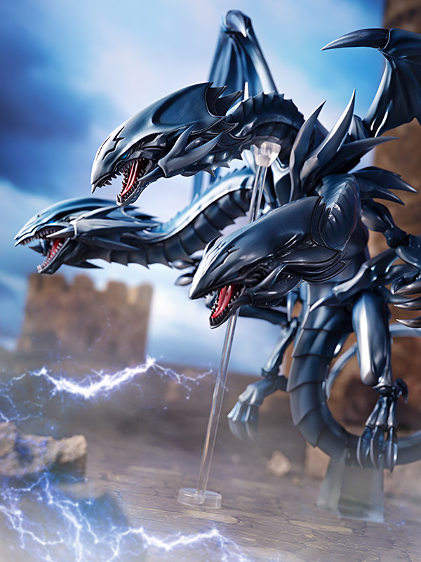 Blue-Eyes Ultimate Dragon - Yu-Gi-Oh!
