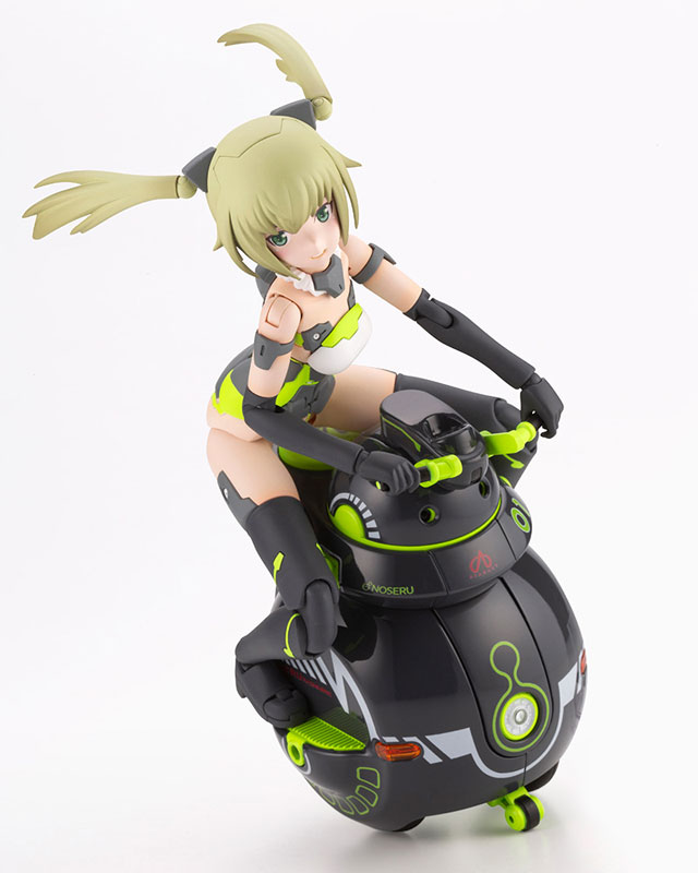 Frame Arms Girl INNOCENTIA [Racer] & NOSERU [Racing Spec Ver.]