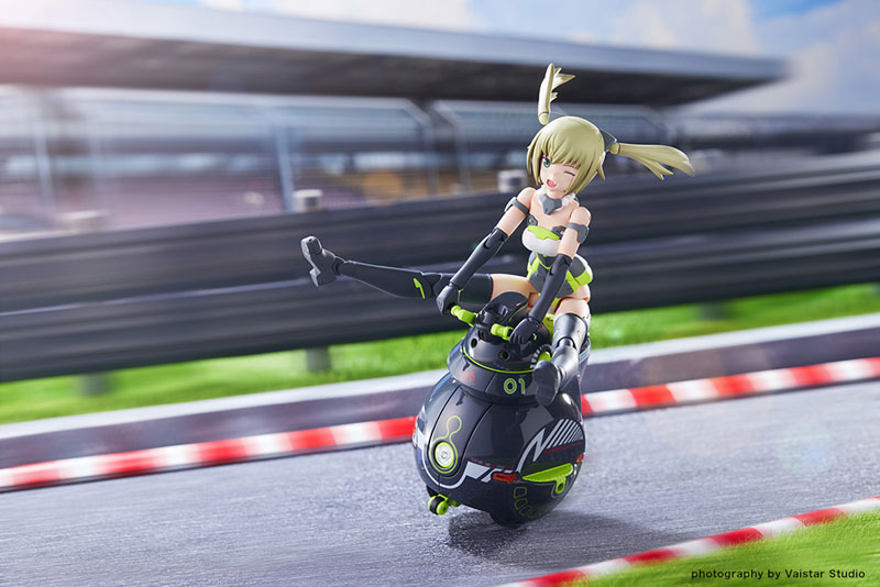 Frame Arms Girl INNOCENTIA [Racer] & NOSERU [Racing Spec Ver.]