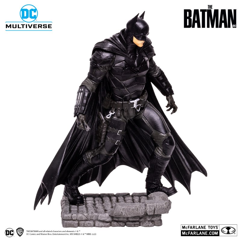 THE BATMAN 12″ POSED STATUE