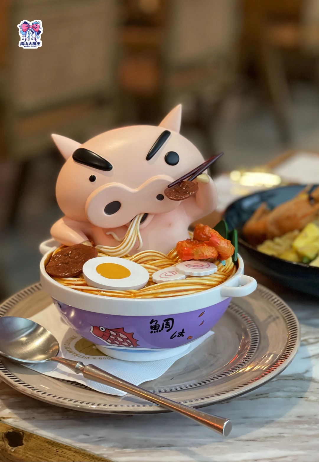 Buriburi Zaemon – Crayon