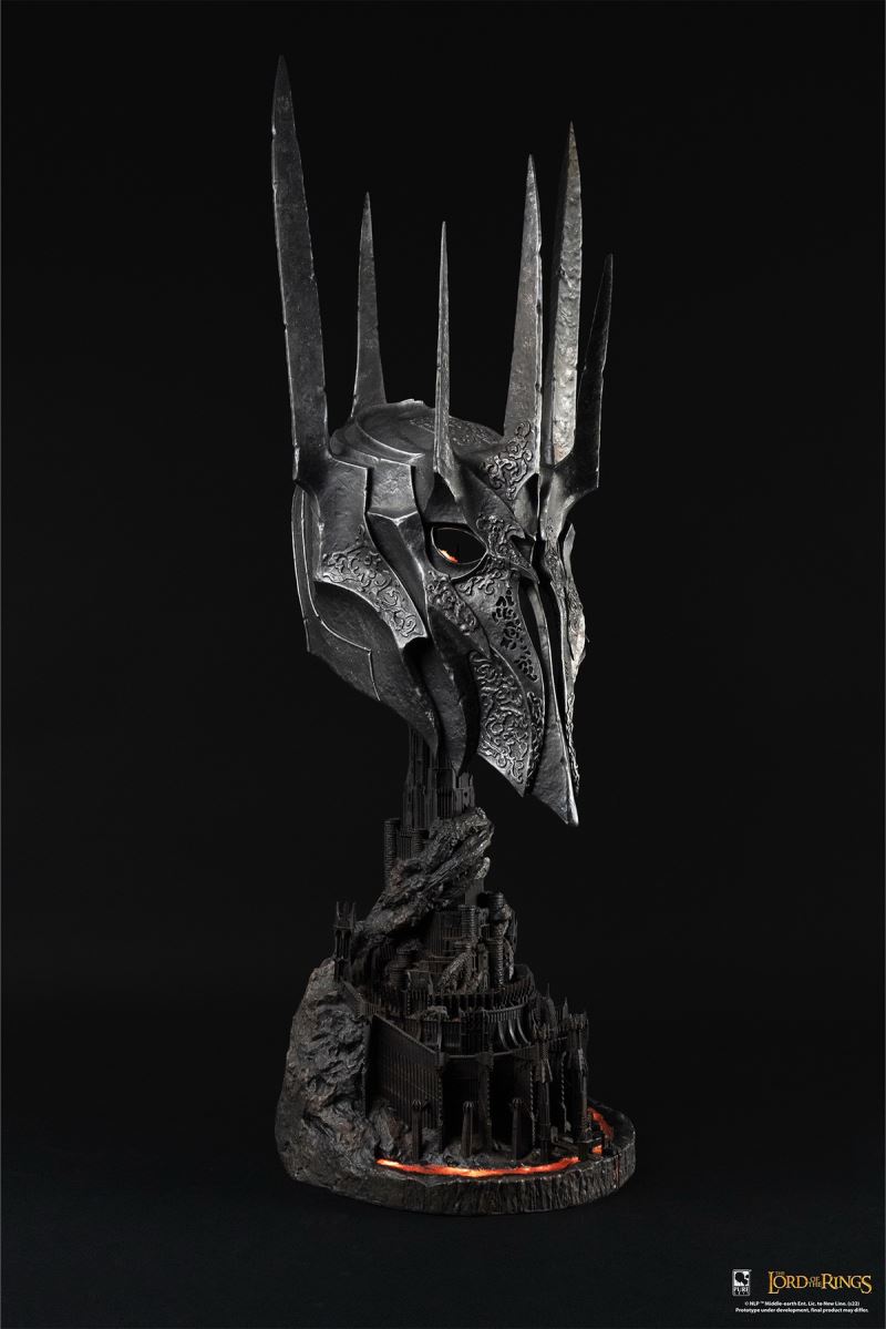 Lord of the Rings - Dark Lord Sauron/Sauron Helmet/Crown Statue 