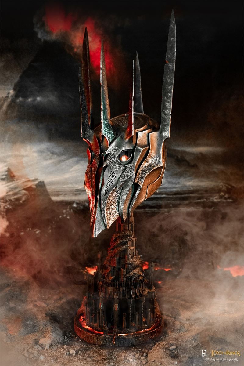 Lord of the Rings - Dark Lord Sauron/Sauron Helmet/Crown Statue 