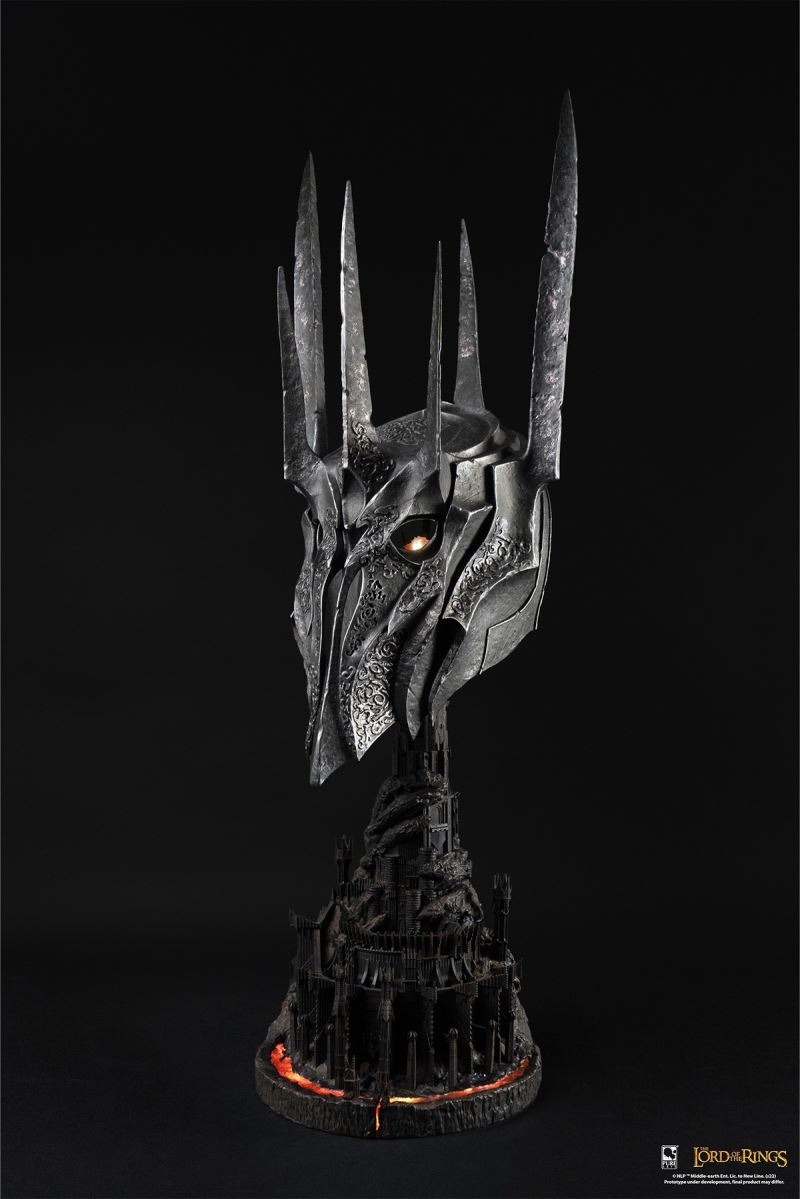 Lord of the Rings - Dark Lord Sauron/Sauron Helmet/Crown Statue 