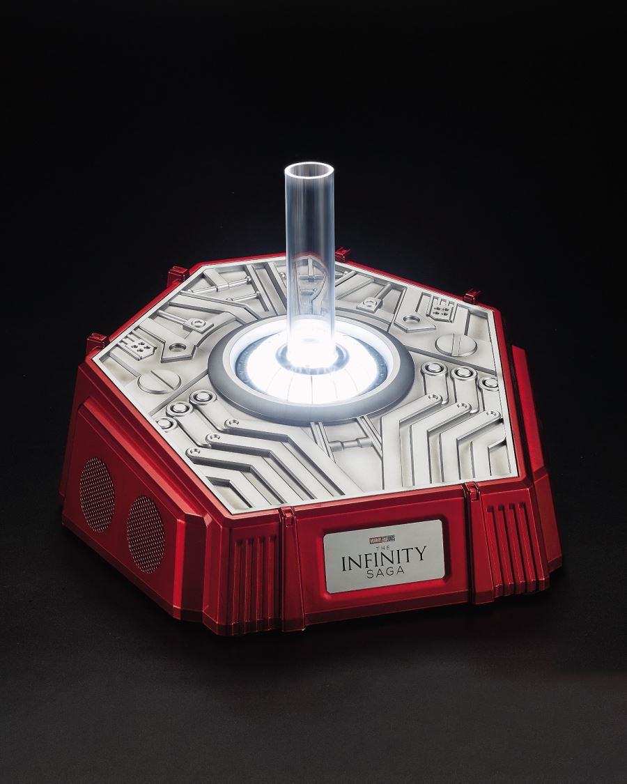 Killerbody Bluetooth Speaker Iron Man MK7 Helmet 1/1