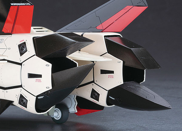 Macross Plus 1/48 YF-19