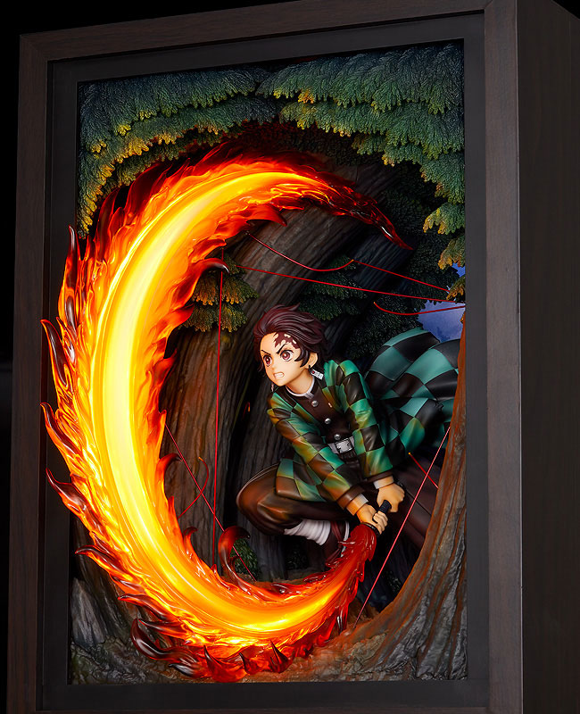 Demon Slayer: Kimetsu no Yaiba Tanjiro Kamado Hinokami Kagura Dance