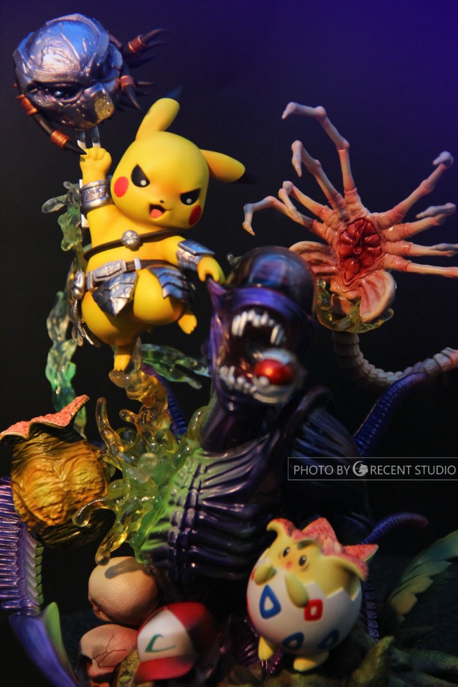 Predator Pikachu vs Aliens