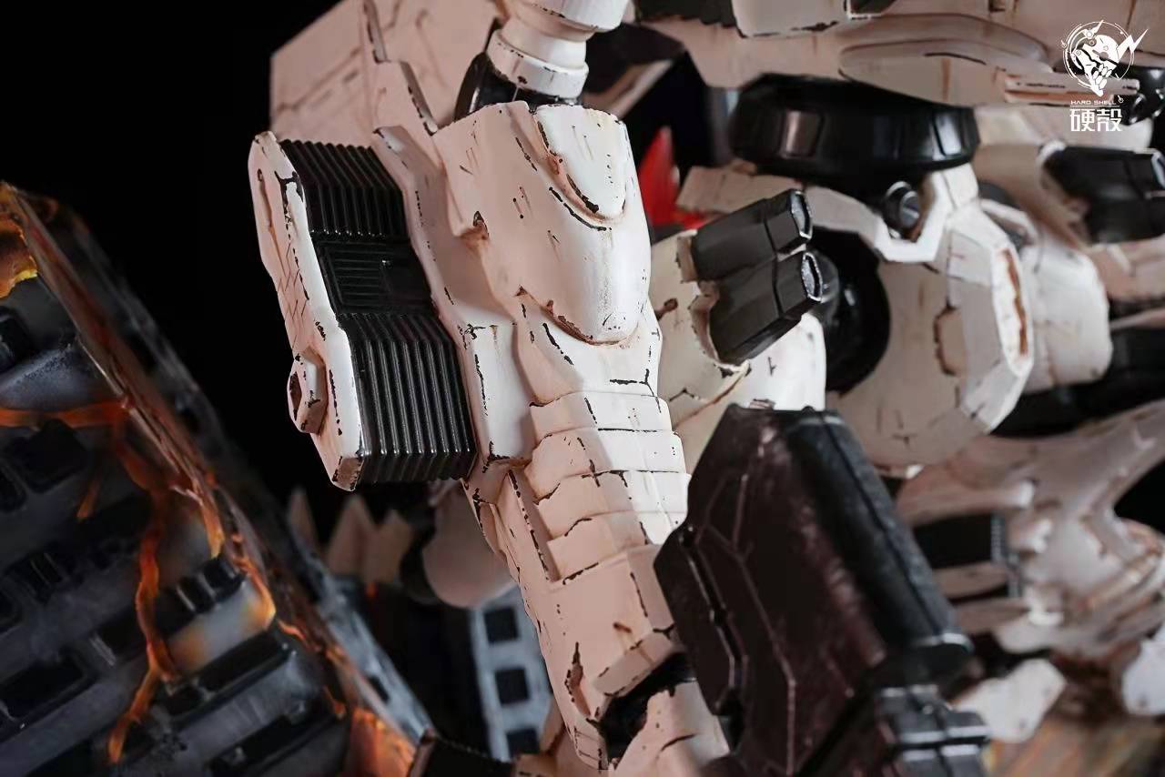 WHITE-GLINT - Armored Core