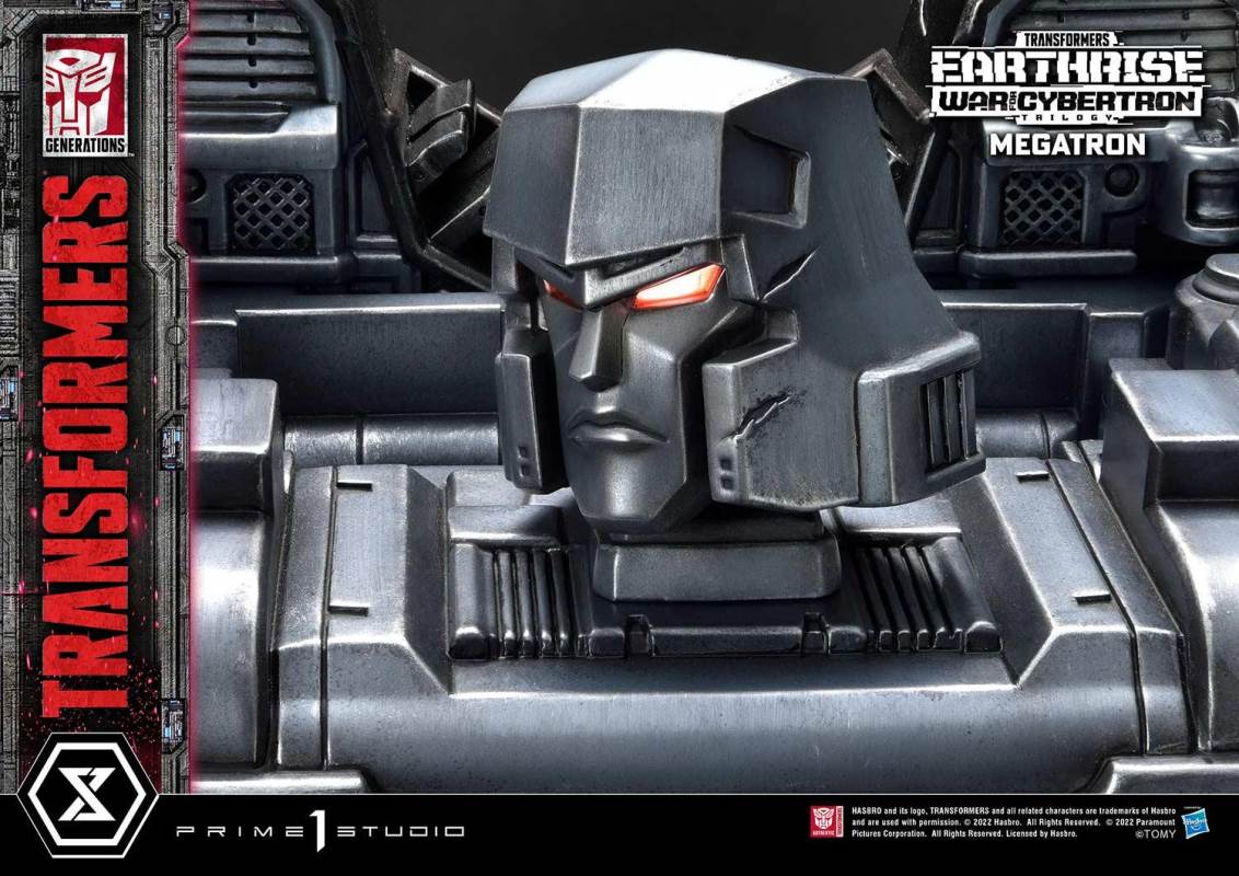 Transformers: War For Cybertron Megatron Ultimate Version