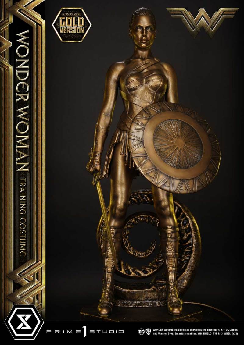 Wonder Woman Gold Sculpture Edition