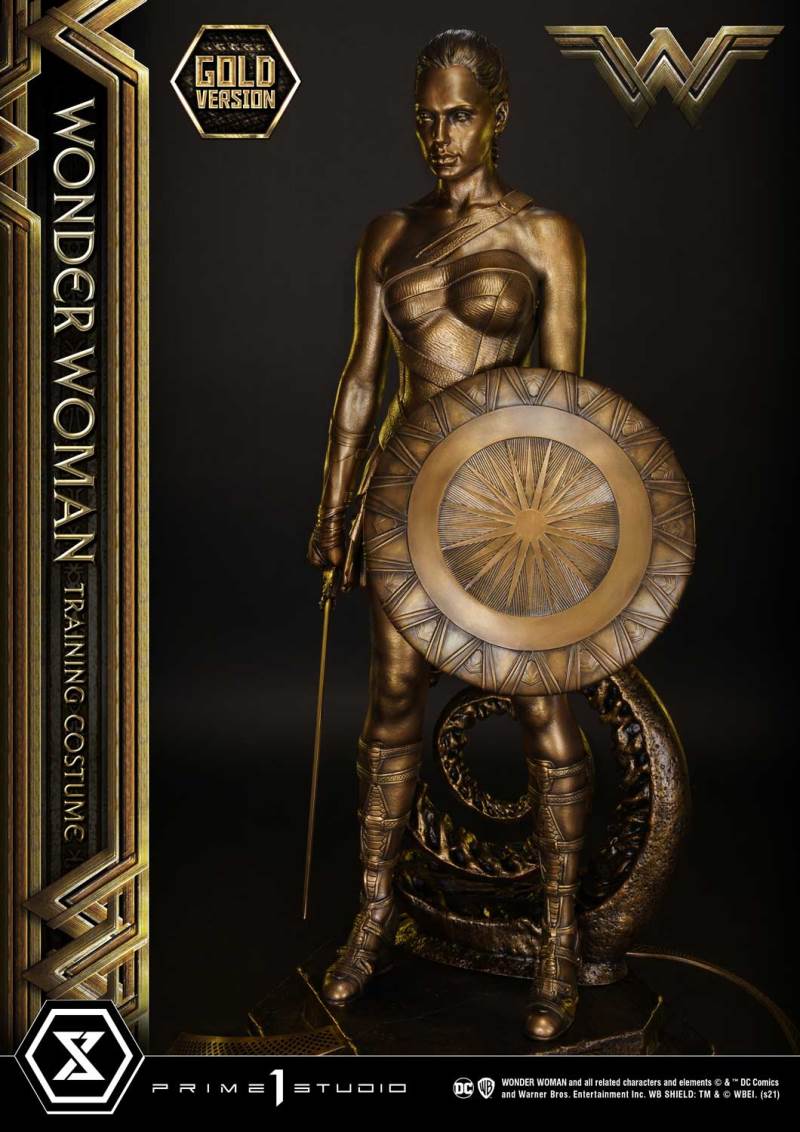 Wonder Woman Gold Sculpture Edition