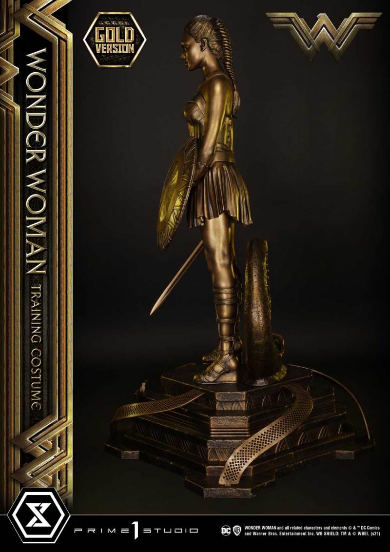 Wonder Woman Gold Sculpture Edition