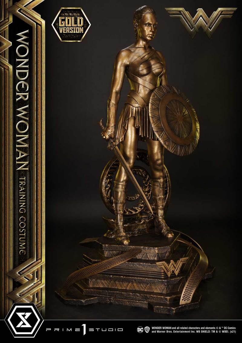 Wonder Woman Gold Sculpture Edition