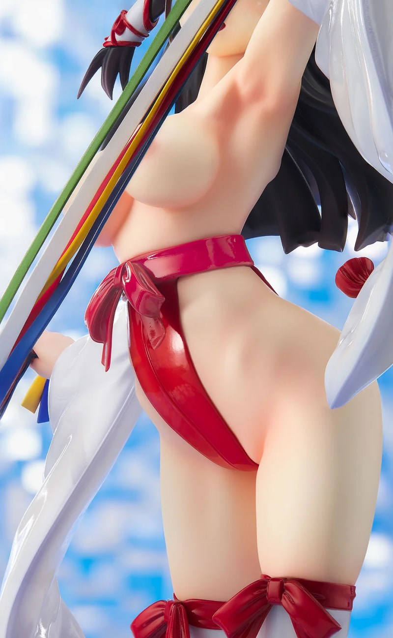 Miko-san Kagura Akane