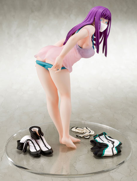 World's End Harem - Mira Suou -in fascinating negligee- 1/6