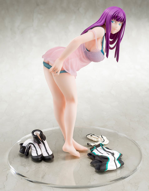 World's End Harem - Mira Suou -in fascinating negligee- 1/6