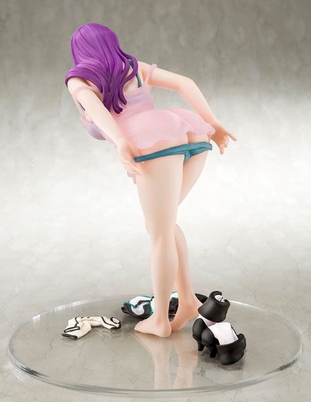 World's End Harem - Mira Suou -in fascinating negligee- 1/6