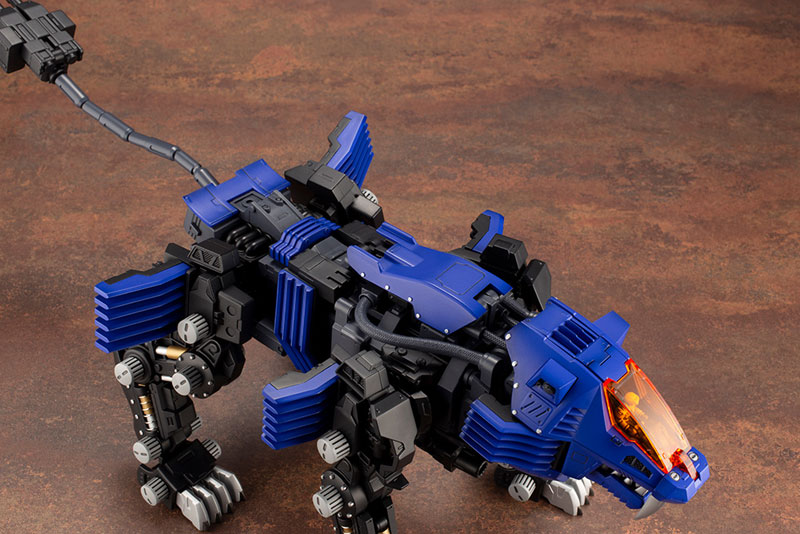 HMM ZOIDS 1/72 RZ-007 Shield Liger Marking Plus Ver