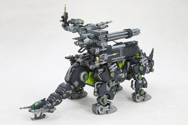 HMM ZOIDS 1/72 DPZ-10 Dark Horn