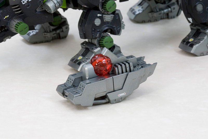 HMM ZOIDS 1/72 DPZ-10 Dark Horn