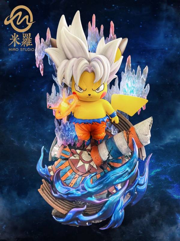 Pikachu cos Goku