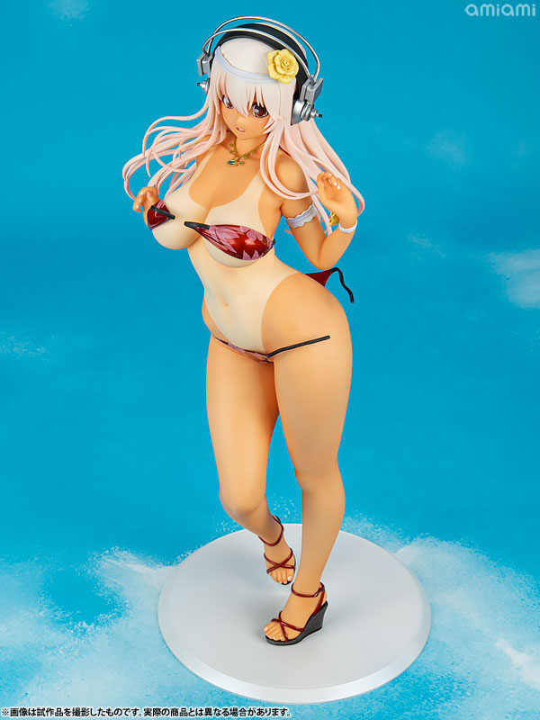 Super Sonico Summer Vacation ver. -Sun kissed-
