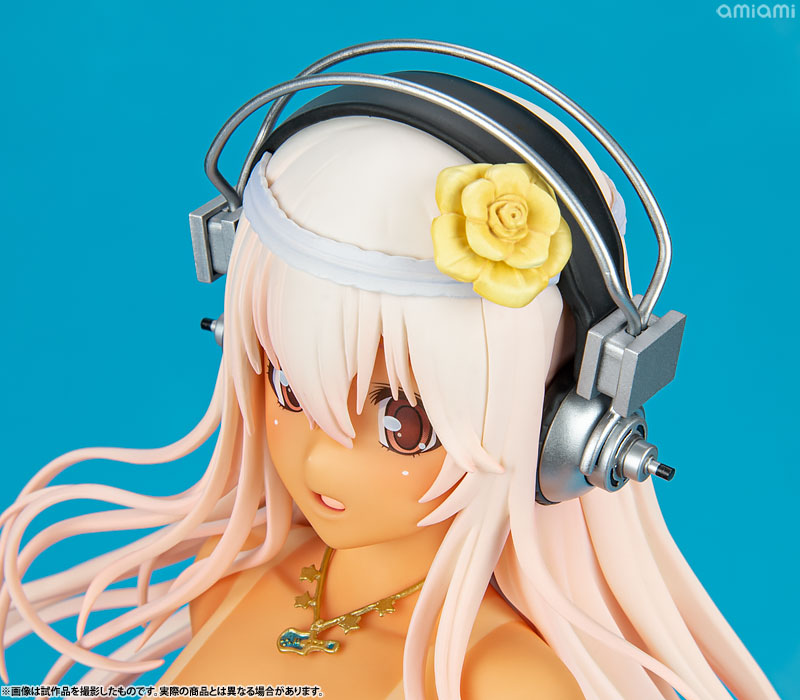 Super Sonico Summer Vacation ver. -Sun kissed-
